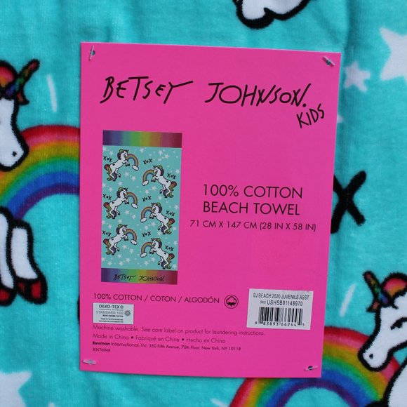 Betsey Johnson Unicorn Rainbow Beach Towel NWT - Picture 3 of 4